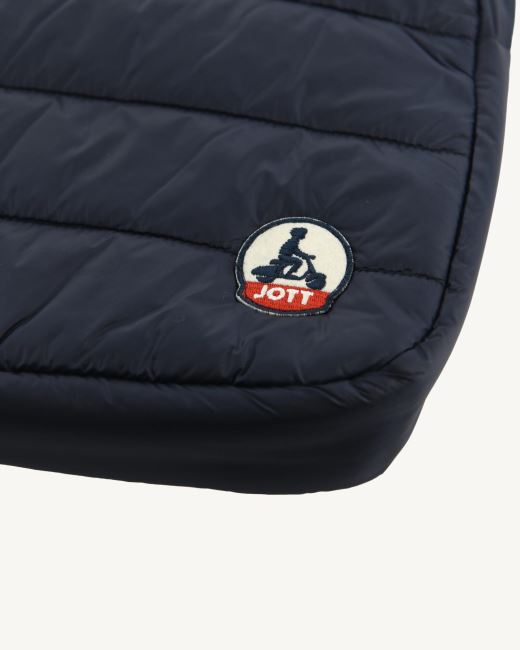 Marine Case Hateya Jott